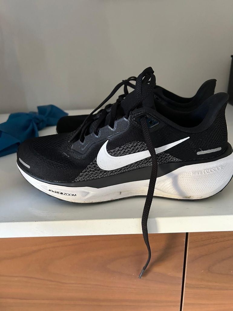 Used Nike Pegasus Zoom 2025 bike — image 3 of 6