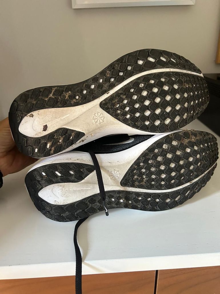 Used Nike Pegasus Zoom 2025 bike — image 6 of 6