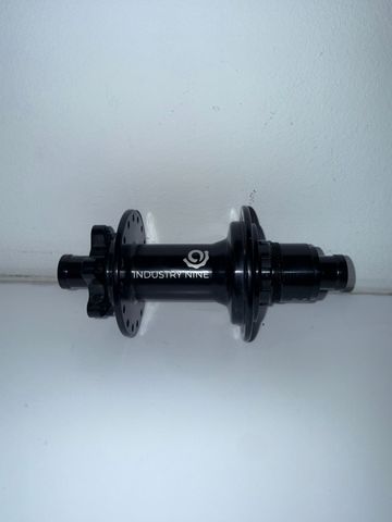 Used 2025 1/1 black Wheels