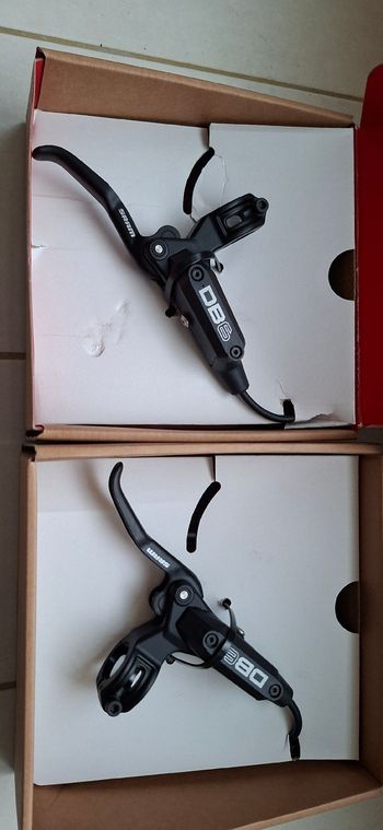 Used 2025 DB6 bike