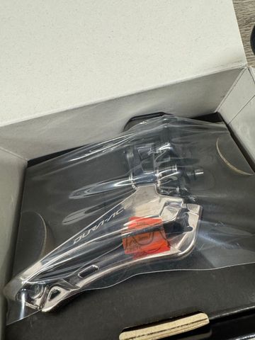 Brugt Shimano Dura-Ace FD-R9150 Drivetrain & Pedals