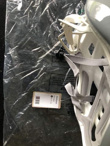 Použité ABUS Airbreaker Pure Grey L bike — obrázek 9 z 10