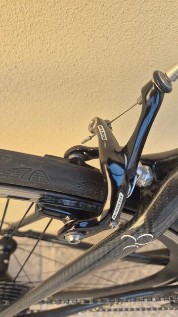 Used 2009 campagnolo record titanium bike — image 9 of 23
