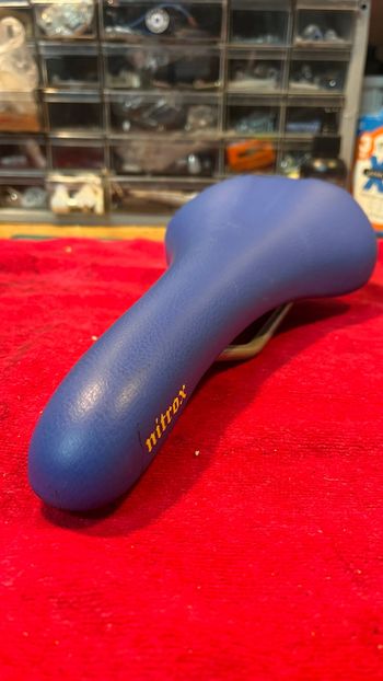 Used Selle Italia Nitrox Saddle bike — image 2 of 5