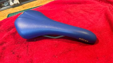 Selle Italia Nitrox Saddle Saddles & Seatposts usato