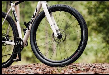 2025, Rapid Red 900 Wheelset