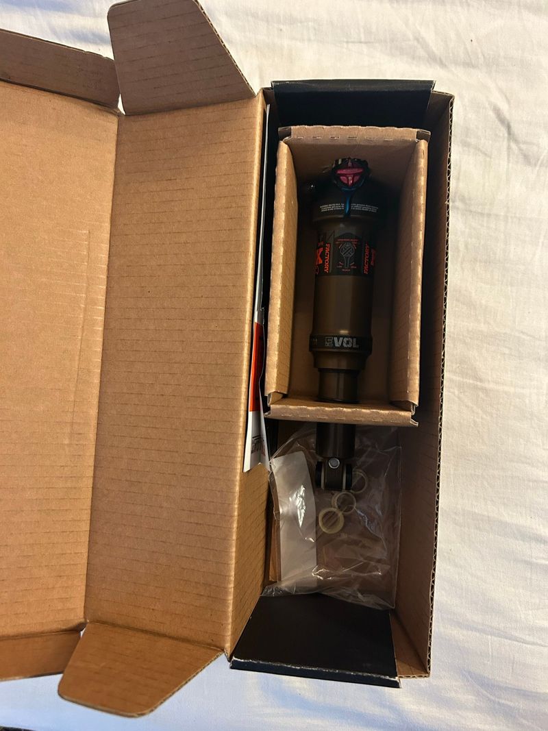 Used 2023 Float DPS Rear Suspension
