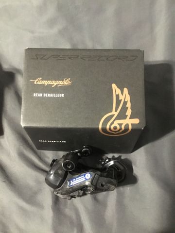 Used Campagnolo Super Record Wireless 12-Speed Rear Derailleur bike — image 2 of 2