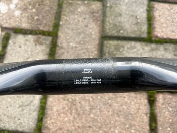 Zipp, SL70 Aero Carbon Handlebar 42cm