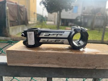 Used Fsa attacco manubrio carbonio bike — image 3 of 3