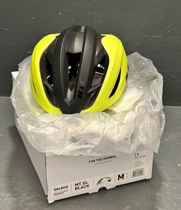 Used Hjc valeco bike — image 2 of 7