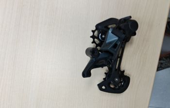 Used 2025 SLX 7100 12v 51d bike — image 2 of 2