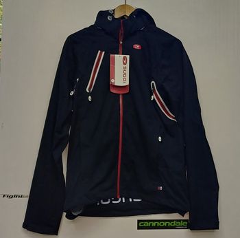 Used Cannondale SUGOI ICON JACKET bike