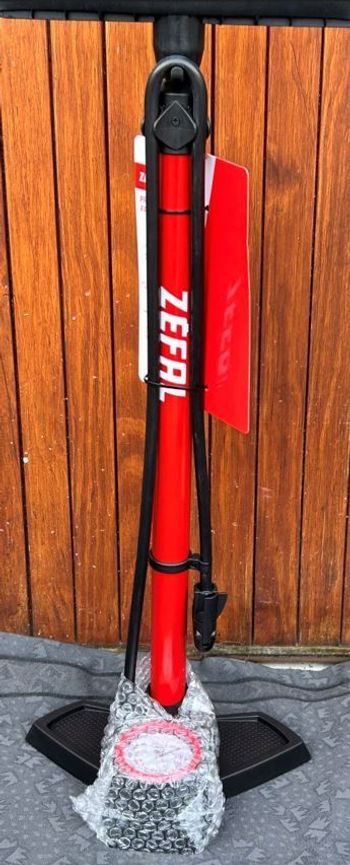 Used Zefal FP30 2025 bike — image 3 of 3