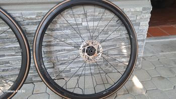 Used Specialized CLX 32 Disc Brake Carbon Clincher Wheelset bike — image 5 of 5