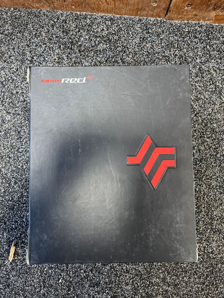 Used 2024 Red 12v Chainrings bike — image 2 of 2