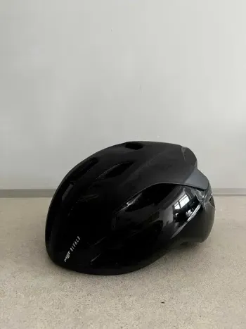 MET, Rivale II MIPS Helmet