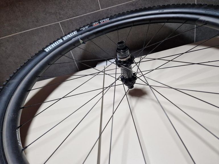 Used Orbea Mountain Performance MP30TEAM 2025 bike — image 6 of 8
