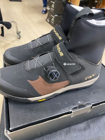 Northwave kingrock plus mid gtx 2024 bike usato — immagine 3 di 6