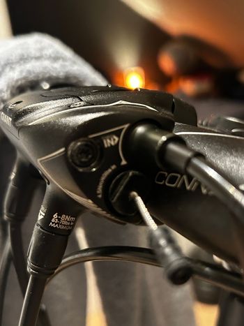 Used Giant Hydraulic Braking System bike — image 4 of 6