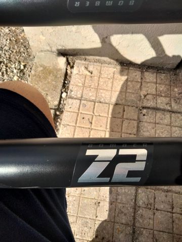 Used Marzocchi Bomber Z2 bike — image 3 of 6