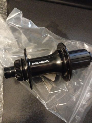 Used Shimano Posteriore E-bike MTB 32 Fori Boost 12x148 Hg bike — image 3 of 8