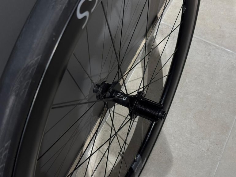 Brugt Dt Swiss ARC 1400 DICUT 50 Wheelset 2025 bike — billede 5 af 6