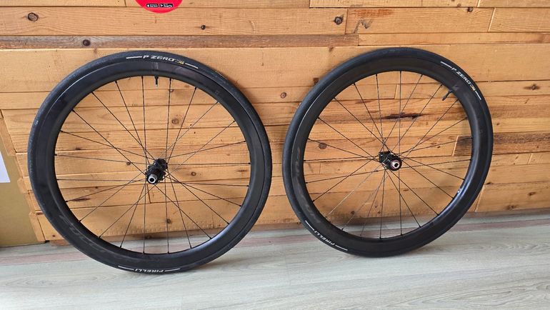 Used 2026 Wind 42 Wheelset bike — image 1 of 3