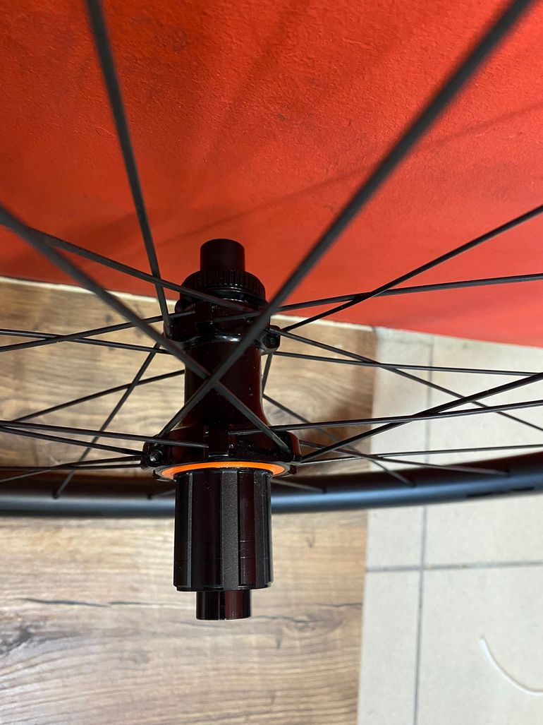 Used orin G35 Carbon Wheels bike — image 2 of 4