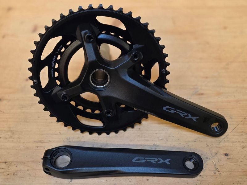 Brugt Shimano GRX 600 46x30 Drivetrain & Pedals