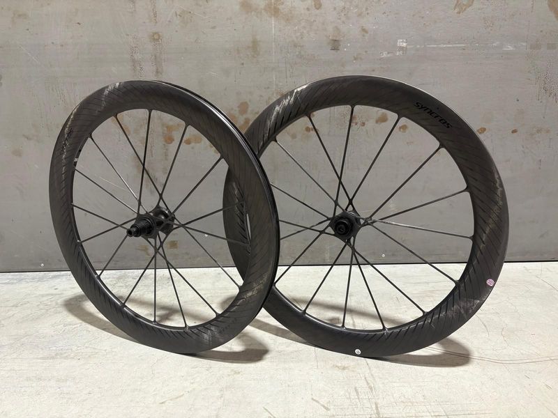 Używany Scott Syncros Capital SL Aero 60mm Front Wheel 2026 Wheels