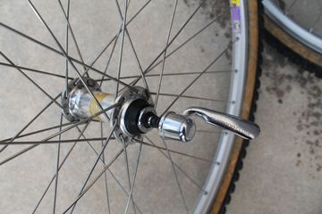 Used Mavic 221 UB Wheelset with Shimano Deore XT CS-M737 11/28t 8-speed Cassette and Onza Tires bike — image 19 of 24