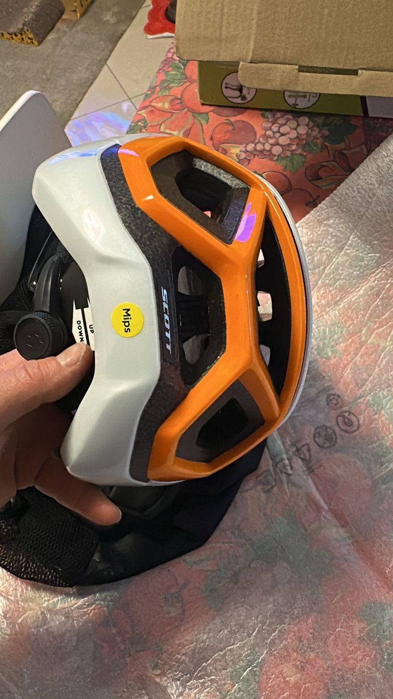 Used 2023 centric plus mips bike — image 4 of 9