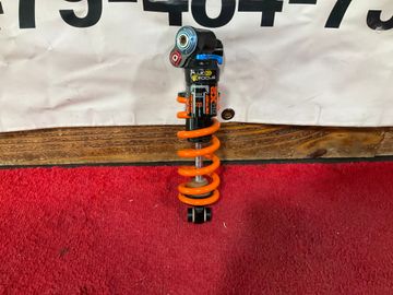 Used Fox DHX2 Factory 2023 bike — image 3 of 3