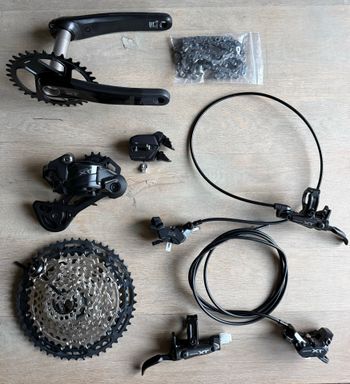Used 2026 Deore XT M8200 12-Speed Groupset bike