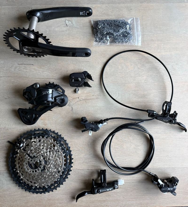 Used 2026 Deore XT M8200 12-Speed Groupset Groupset