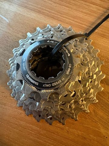 Tweedehands Shimano Ultegra Cassette 11-25 11speed bike — afbeelding 1 van 2