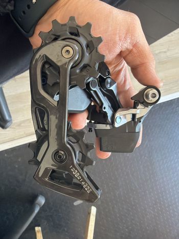 Used 2025 RED eTap AXS Rear Derailleur bike — image 5 of 6