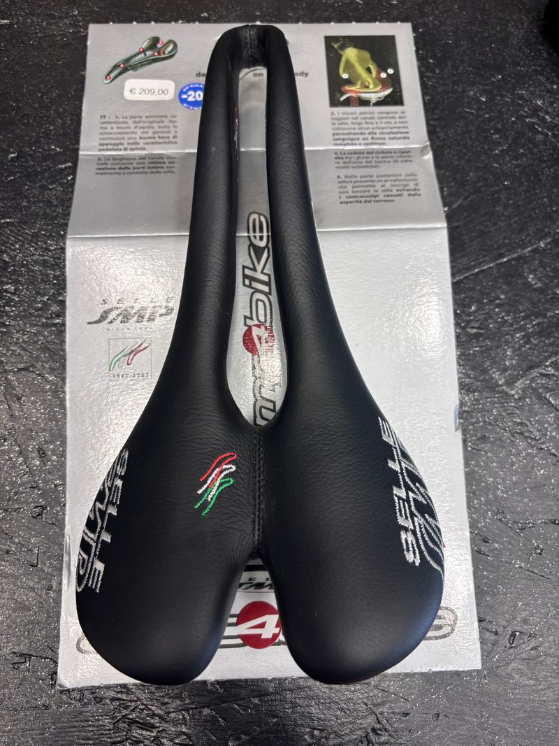 Used Selle Smp Drakon Saddle 2026 Saddles & Seatposts