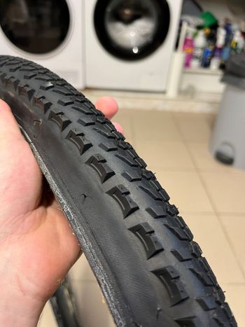 Hutchinson, Tundra Gravel Tire 700x40