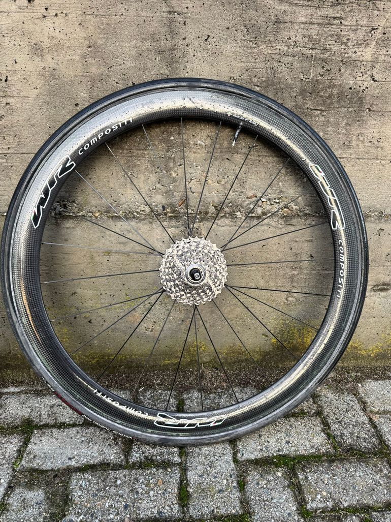 Used WR Wr bike — image 3 of 7