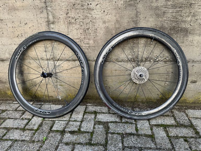 Used WR Wr bike — image 1 of 7