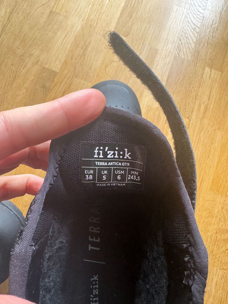 Used 2025 Terra Artica GTX Shoes bike — image 5 of 5