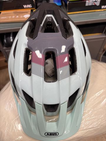 Used 2024 Moventor 2.0 bike — image 4 of 4