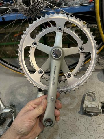Used Shimano 105 serie 1056. 8 speed. 1992 bike — image 2 of 19