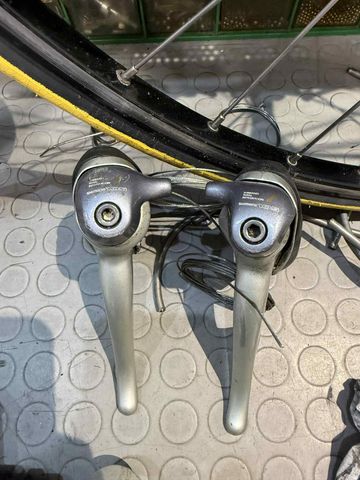 Used Shimano 105 serie 1056. 8 speed. 1992 bike — image 13 of 19