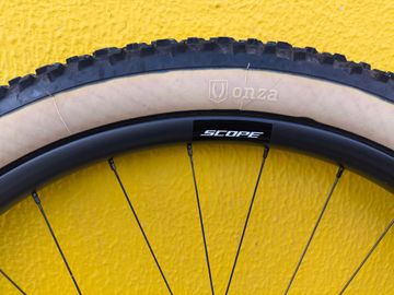 Used Scope R2.O Boost Carbon Wheels 2025 bike — image 9 of 14