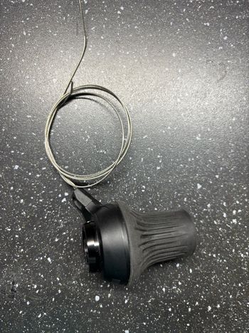 Used 2024 Comando al Manubrio TwistLoc 2 Posizioni SX 10mm bike — image 2 of 6