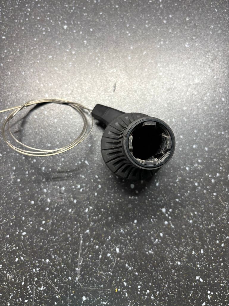 Used 2024 Comando al Manubrio TwistLoc 2 Posizioni SX 10mm bike — image 4 of 6