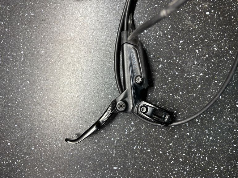 Used 2025 Level TLM bike — image 8 of 8